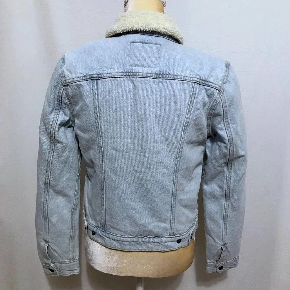 Levi's NWT Sherpa Lined Original Trucker Jacket Women S - Picture 8 of 14